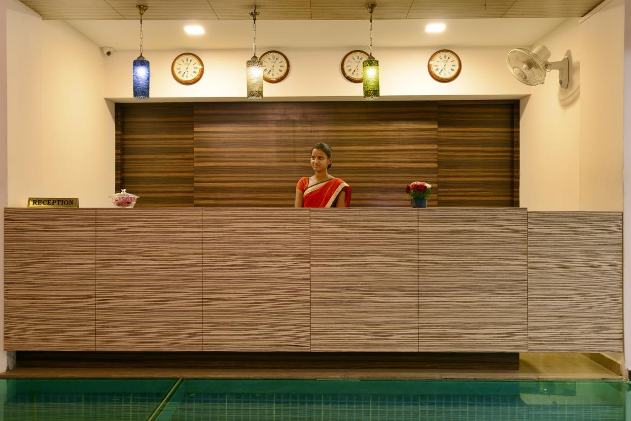 Clarks Inn Hampi Kamalapur Extérieur photo