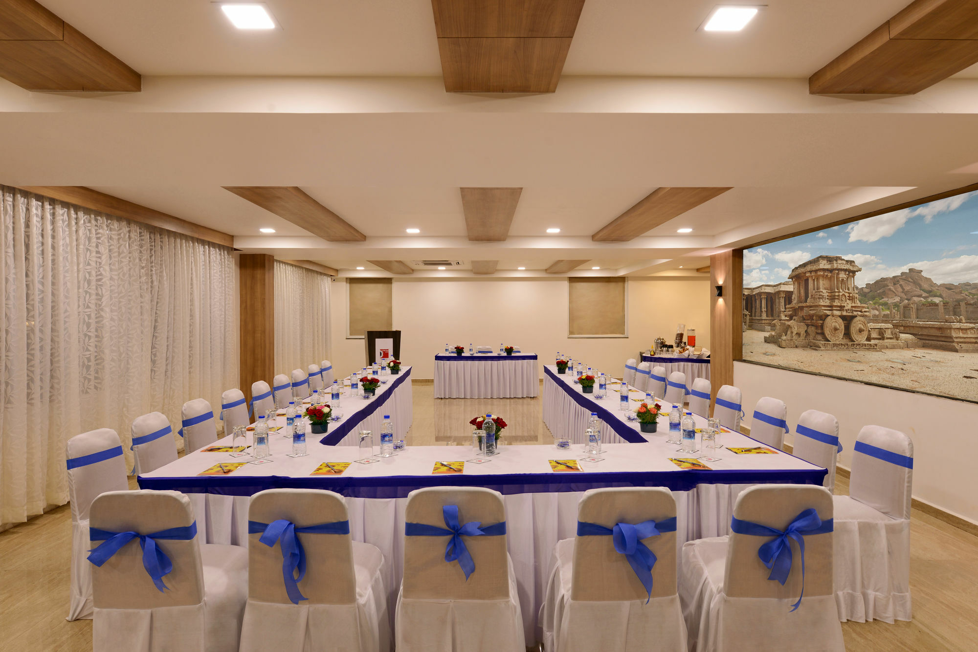 Clarks Inn Hampi Kamalapur Extérieur photo
