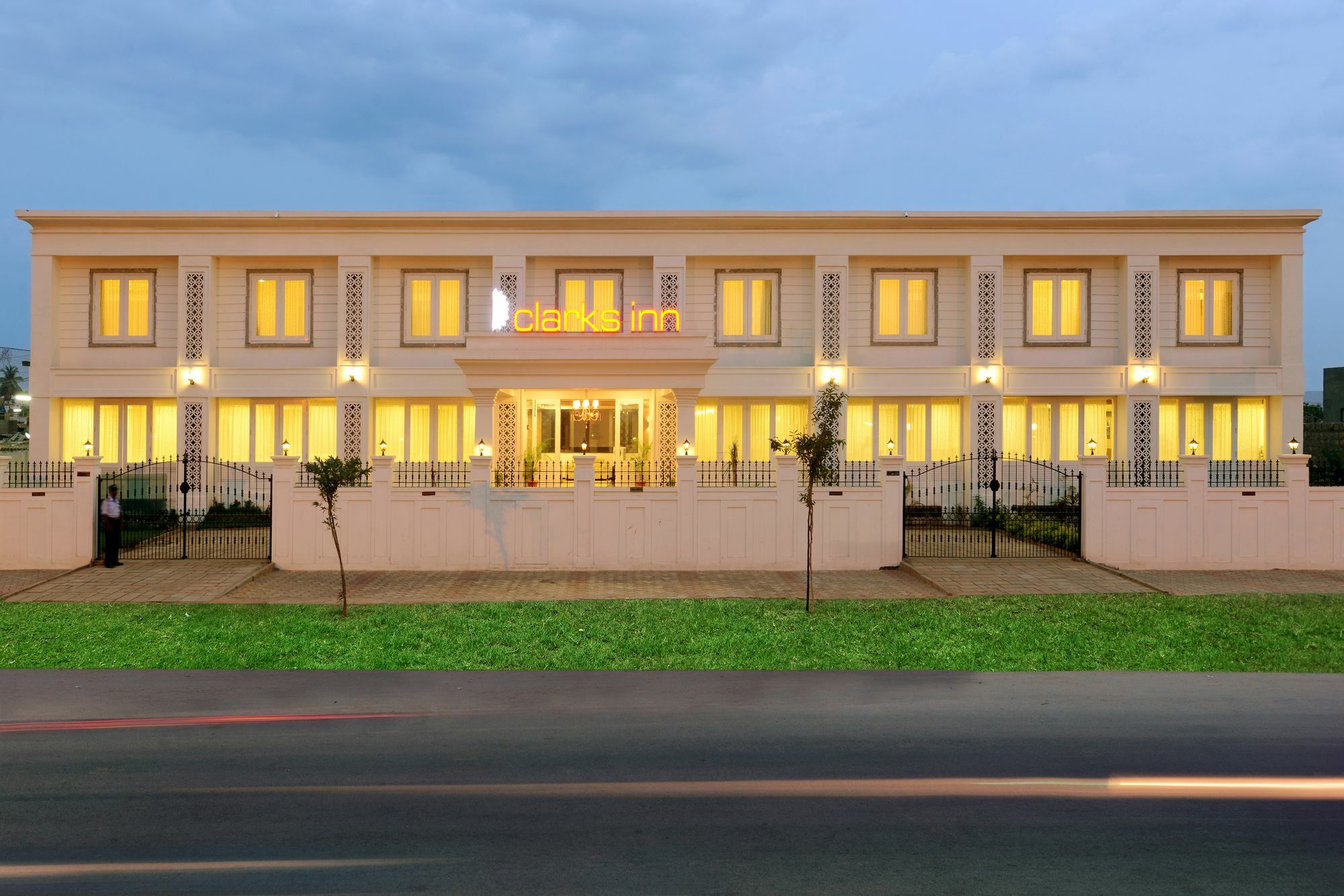 Clarks Inn Hampi Kamalapur Extérieur photo